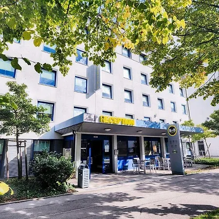 Hotel München-garching 3*