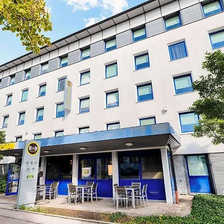 Hotel München-garching 3*