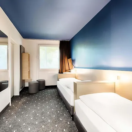 호텔 Muenchen-garching 3*