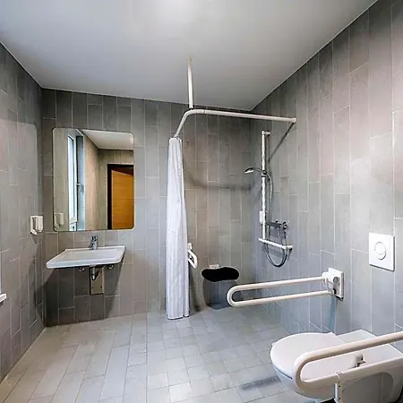 Muenchen-garching 3*